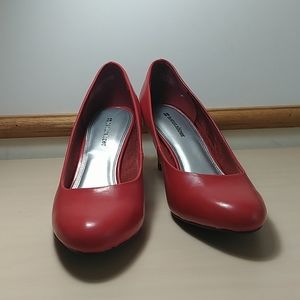 Naturalizer heels - Red